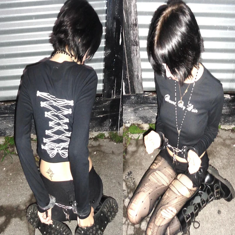 القوطية الجرونج الشرير Y2K المرأة طويلة الأكمام تي شيرت مثير سليم شيك الجرافيك طباعة المحاصيل القمم الألفية Harajuku الهيب هوب الشارع الشهير