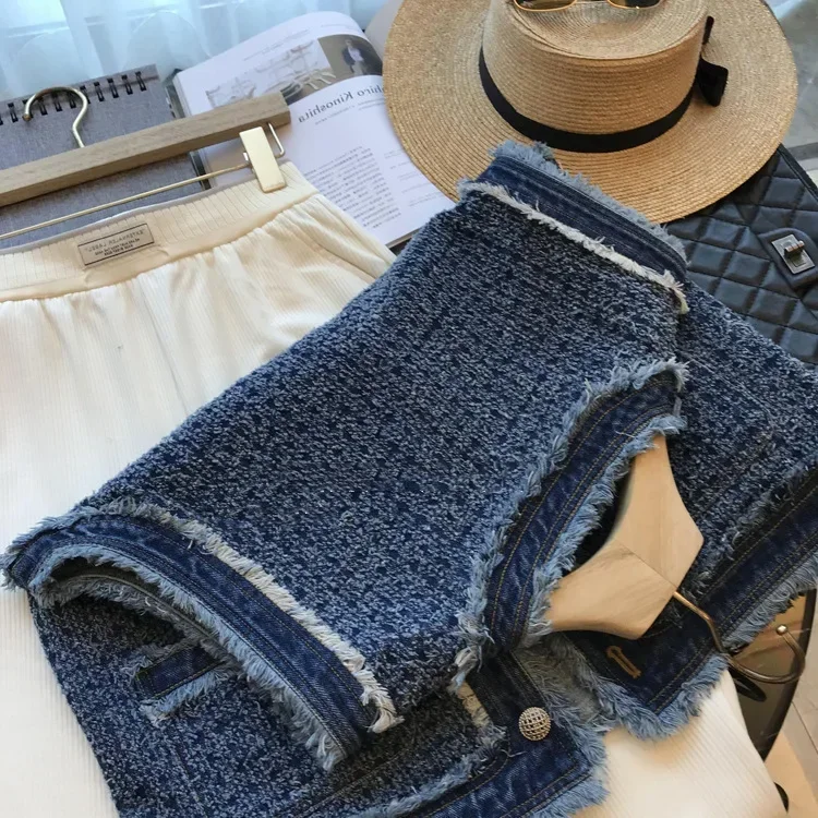 2025 Summer Korean Style Casual O-neck Sleeveless Denim Vest Women's Fashion Street Style Blue Y2K Loose Single Breasted Coat