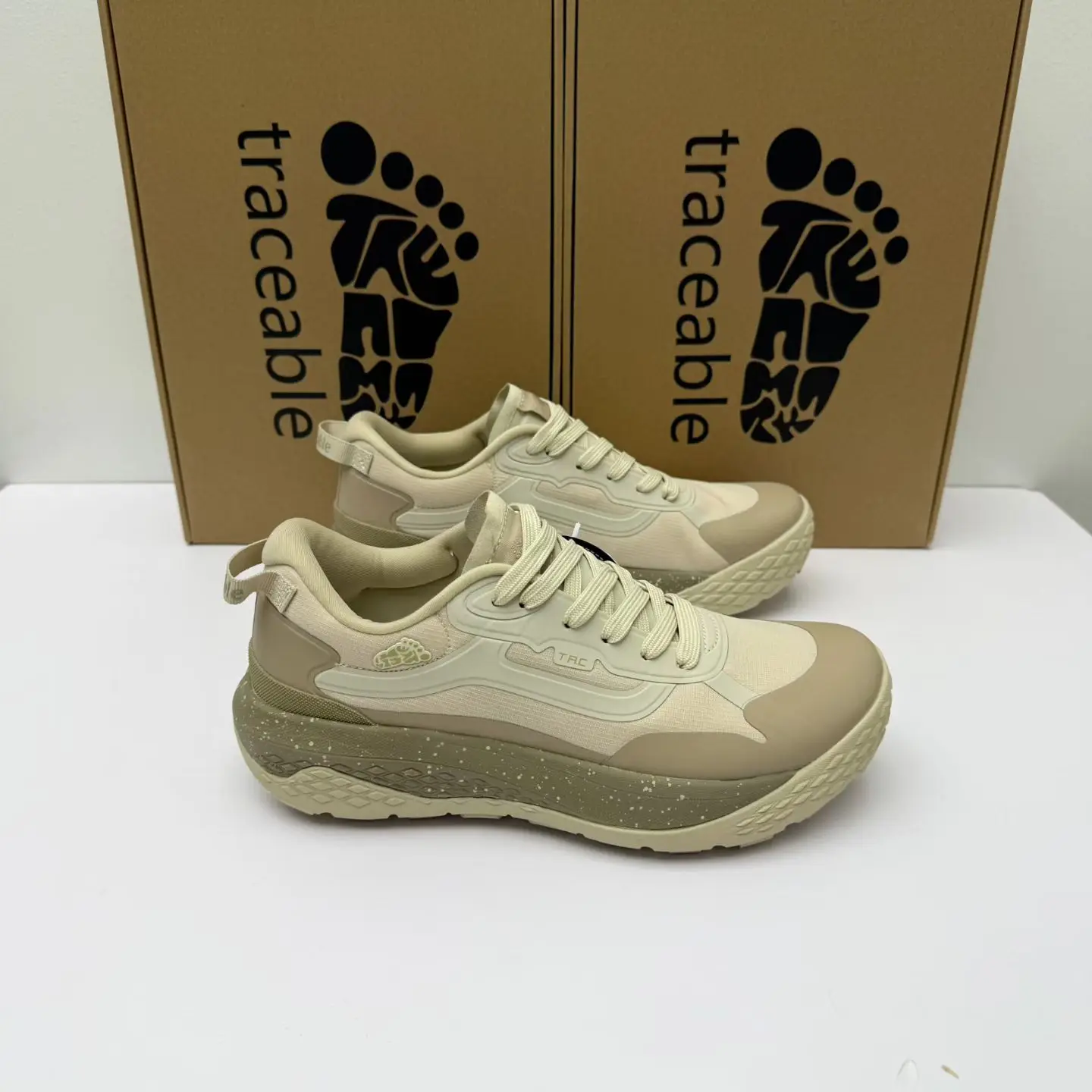 Original Brand Comfortable Anti Slip Walking Jogging Shoe Designer All Terrain Mountain Climbing Footwear Trekking Sneaker 36-45