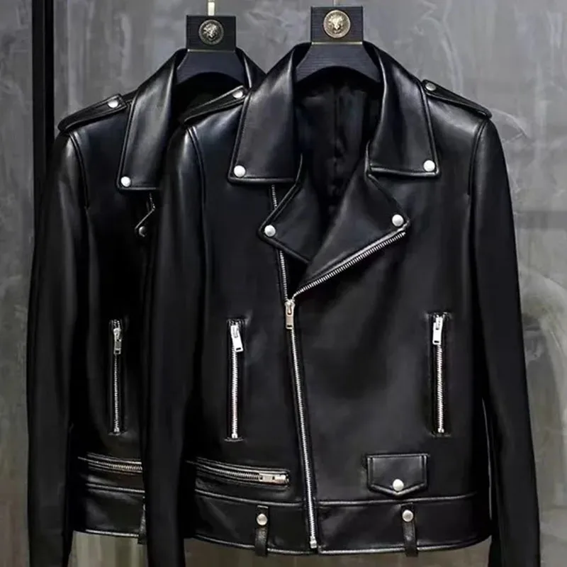 2025 Giacca in pelle nuova in pelle PU Tuta da pecora Cappotto in pelle da motociclista Cappotto da donna streetwear Regular Slim di grandi dimensioni