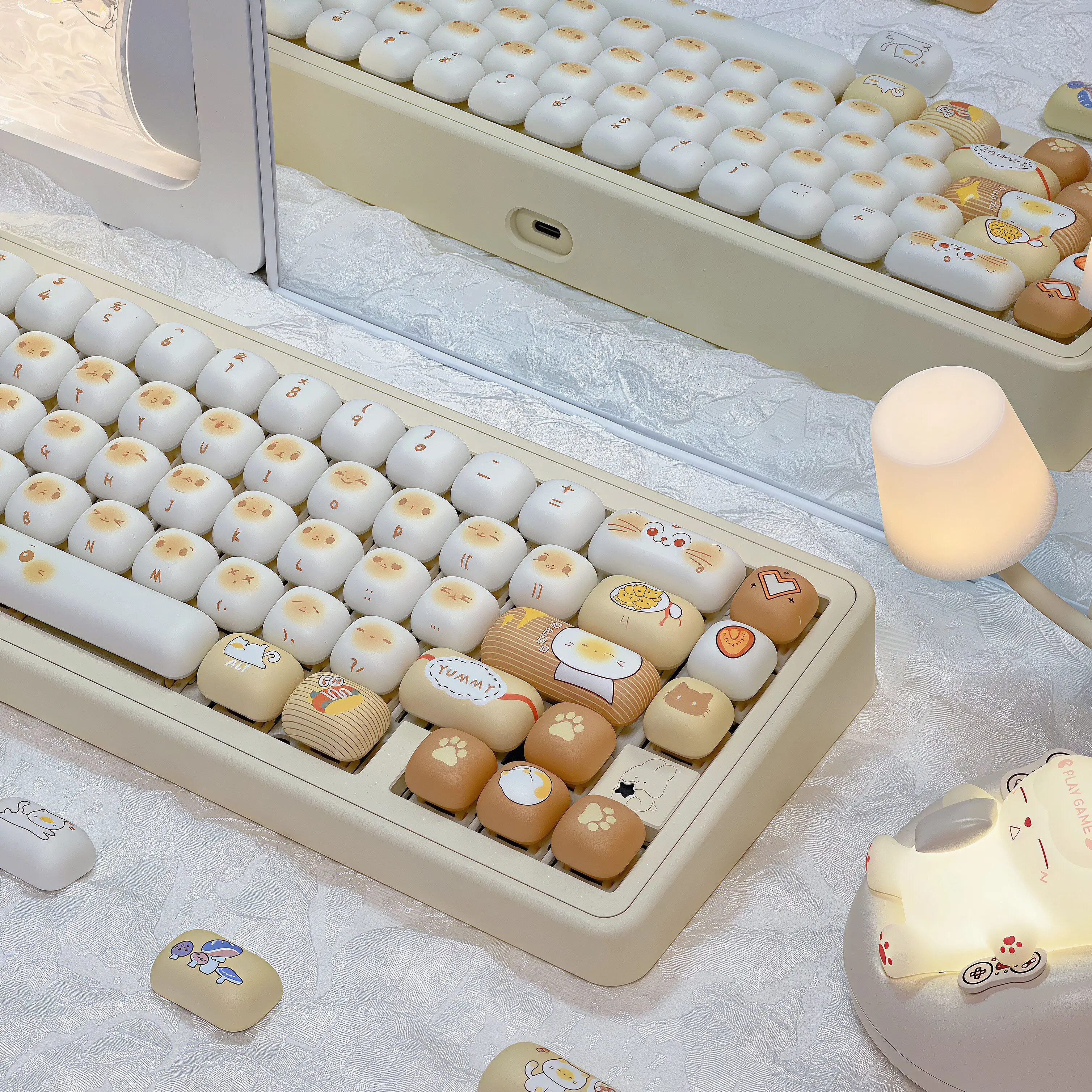 134-key BagCat Keycap  MOG-shaped PBT Dye Sublimation MOG Contour Compatible with MX for  Keyboard Fit 61/64/68/87/96/104/108