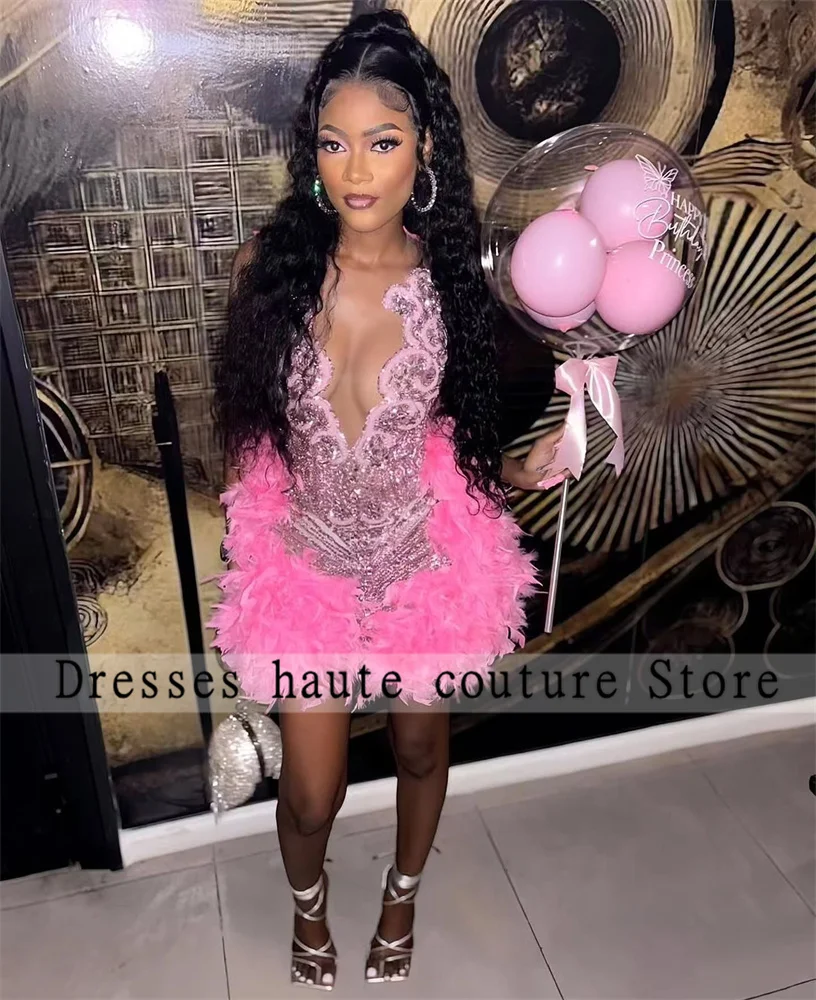 Pink Crystal Rhinestones Short Prom Dress For Black Girl 2025 Beaded Party Dress Feathers Mermaid Mini Cocktail Dress Customized