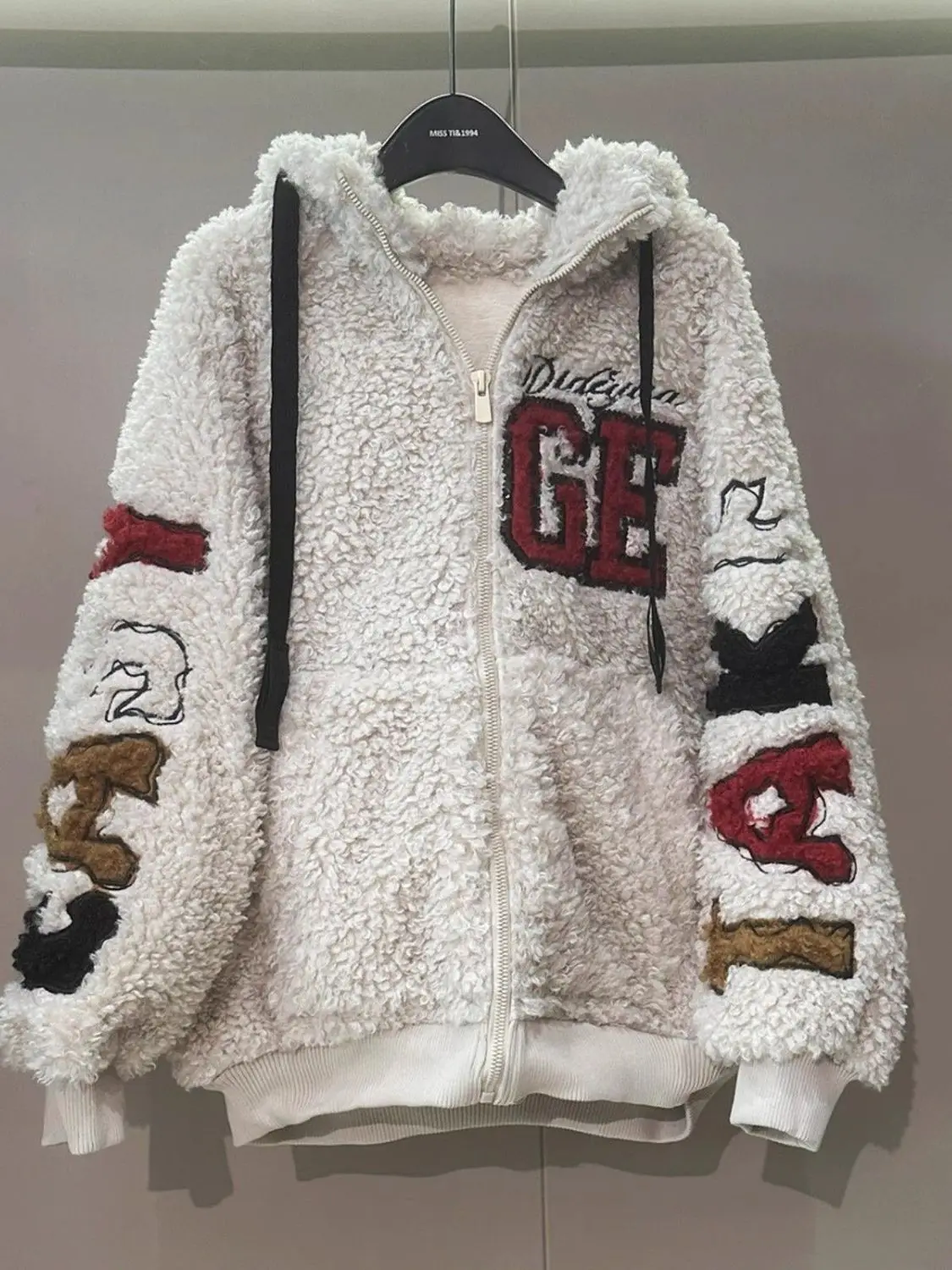 

plus Size Women's Faux Sheepskin Jacket with Hood Embroidery Cartoon Design Thickened for Autumn And Winter Street Style