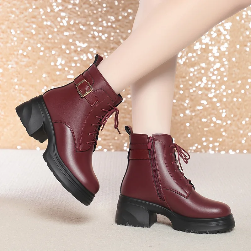 

Удобная универсальная обувь на платформе с толстой подошвой 6 см, зимние ботинки на блочном каблуке 2026 года, ботильоны из мягкой кожи, мотоциклетные ботинки Botas Office