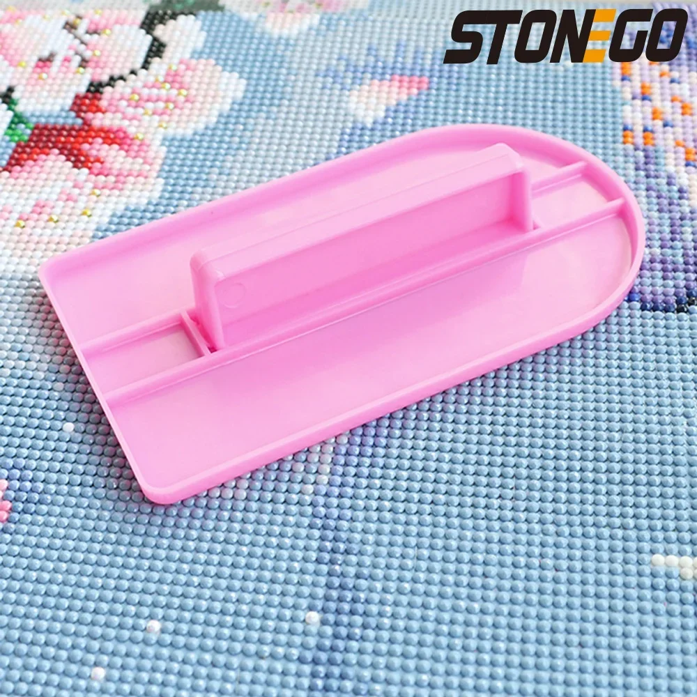 لوحة ضغط أداة الرسم الماسي 5D - ملحق فني DIY لسهولة الإمساك والالتصاق المتين لمشاريع الحرف اليدوية المنزلية