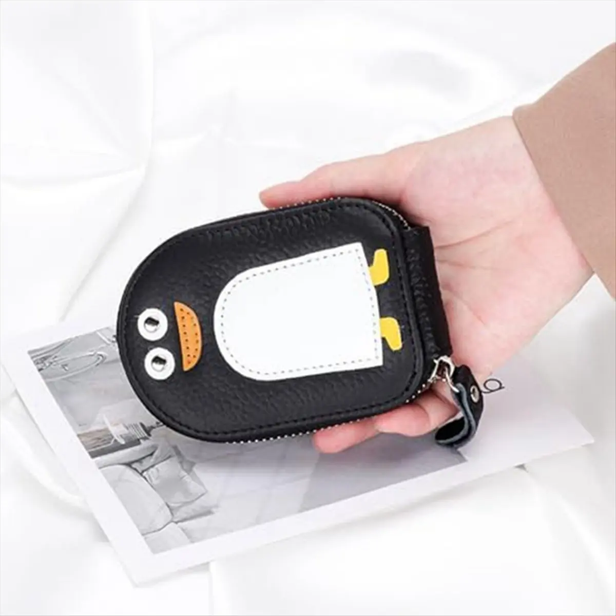 ABQR Porte-carte de crédit en PU avec pingouins mignons, portefeuille de pingouins mignons, porte-carte de crédit pour femme avec 11 emplacements pour cartes rouge