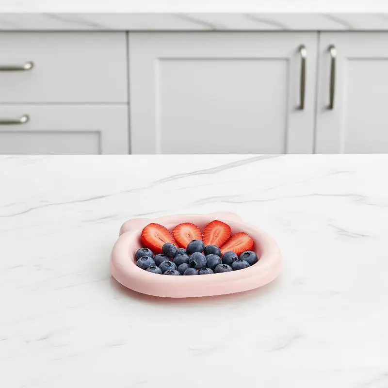 Cute Bear Shaped Plastic Pet Plates Food Grade Unbreakable Reusable Dishes for Dog Cat Wet Dry Food Serving