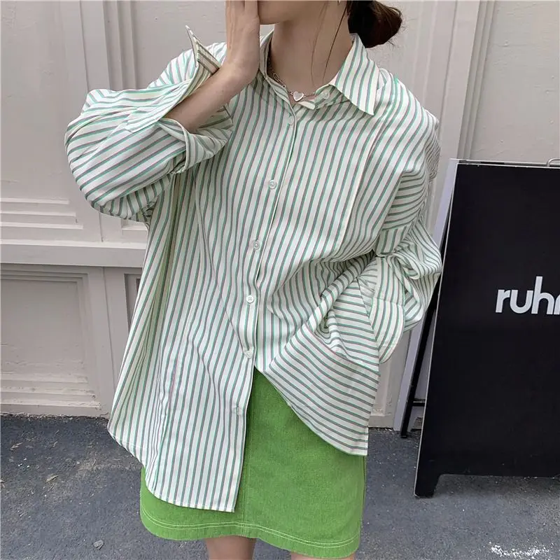 Woman Top Summer Green Long Striped Loose Shirts & Blouses for Women Full Sleeve Button Up Youthful Clothes New 2024 Tall Cool M