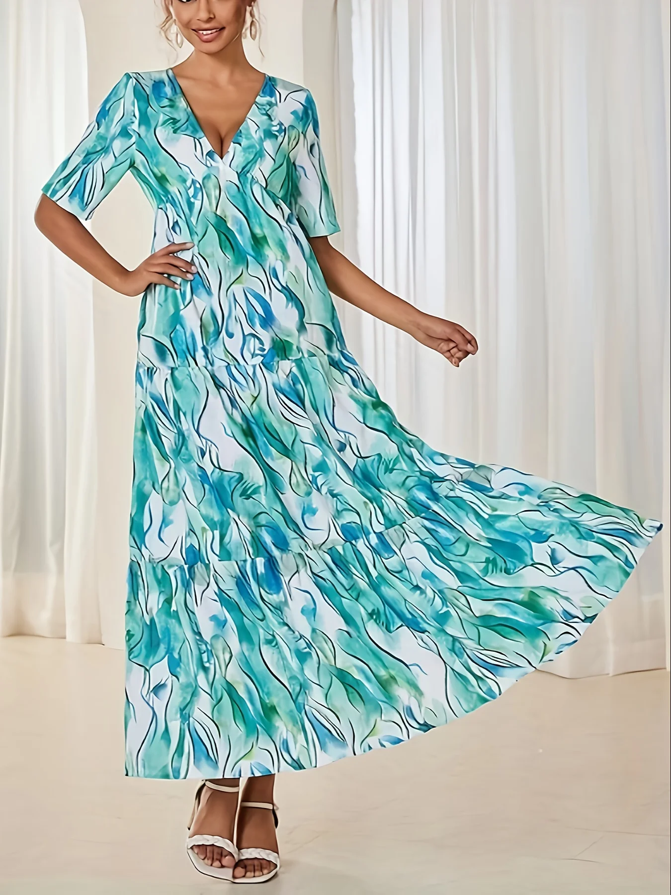 Vestido maxi feminino com decote em V, manga curta, azul cerceta, aquarela, estampa ondulada, em camadas