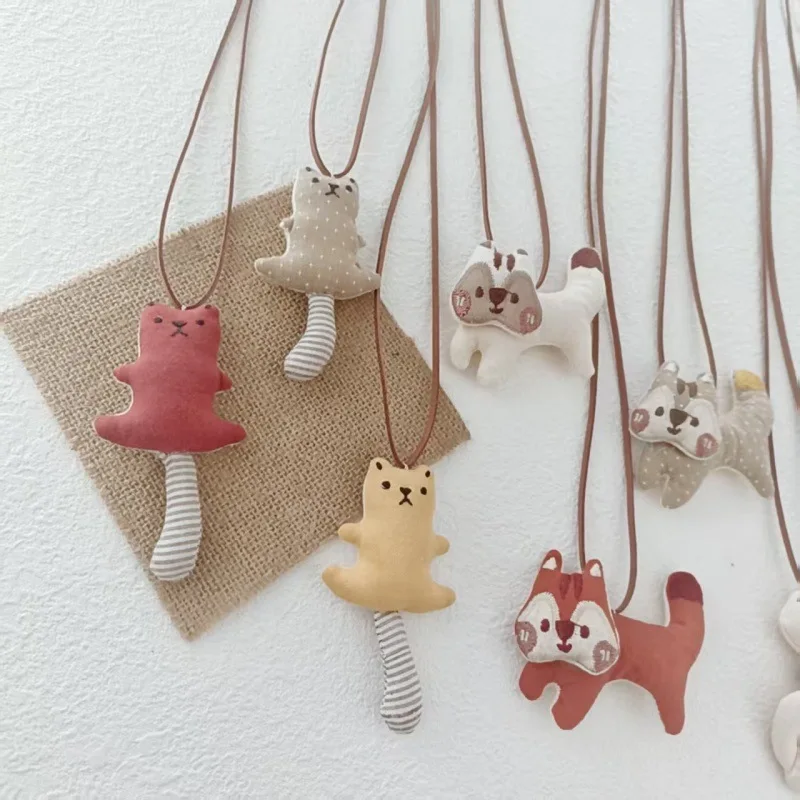 Cartoon Cotton Linen Animal Pendant Necklace Handmade Creative Versatile Artistic Jewelry for Women Daily Wear Cute Accessories