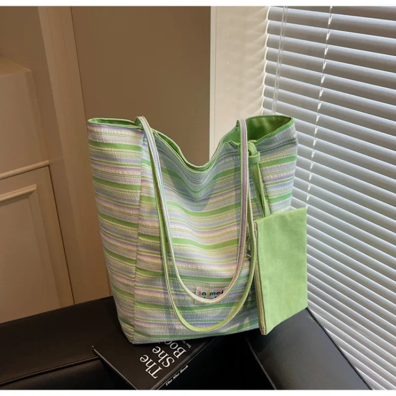 

2025 NewWomen's Canvas Tote Bag - Lightweight Large Shoulder Bag for Travel, School & Work, Casual Spacious Beach Carryall Purse
