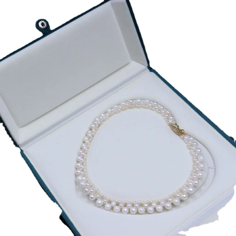 Women's Pretty hand knit pearl beads necklace