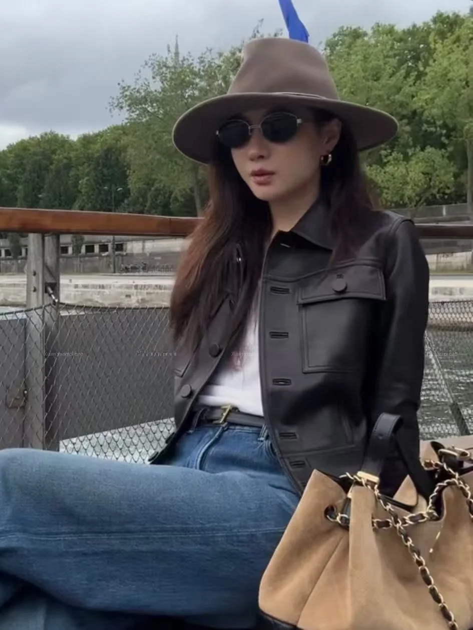 

2025 New Women's Slim Fit Motorcycle Jaet ort Genuine Leather Coat Collar Outerwear Faionable Commute Sle eepskin