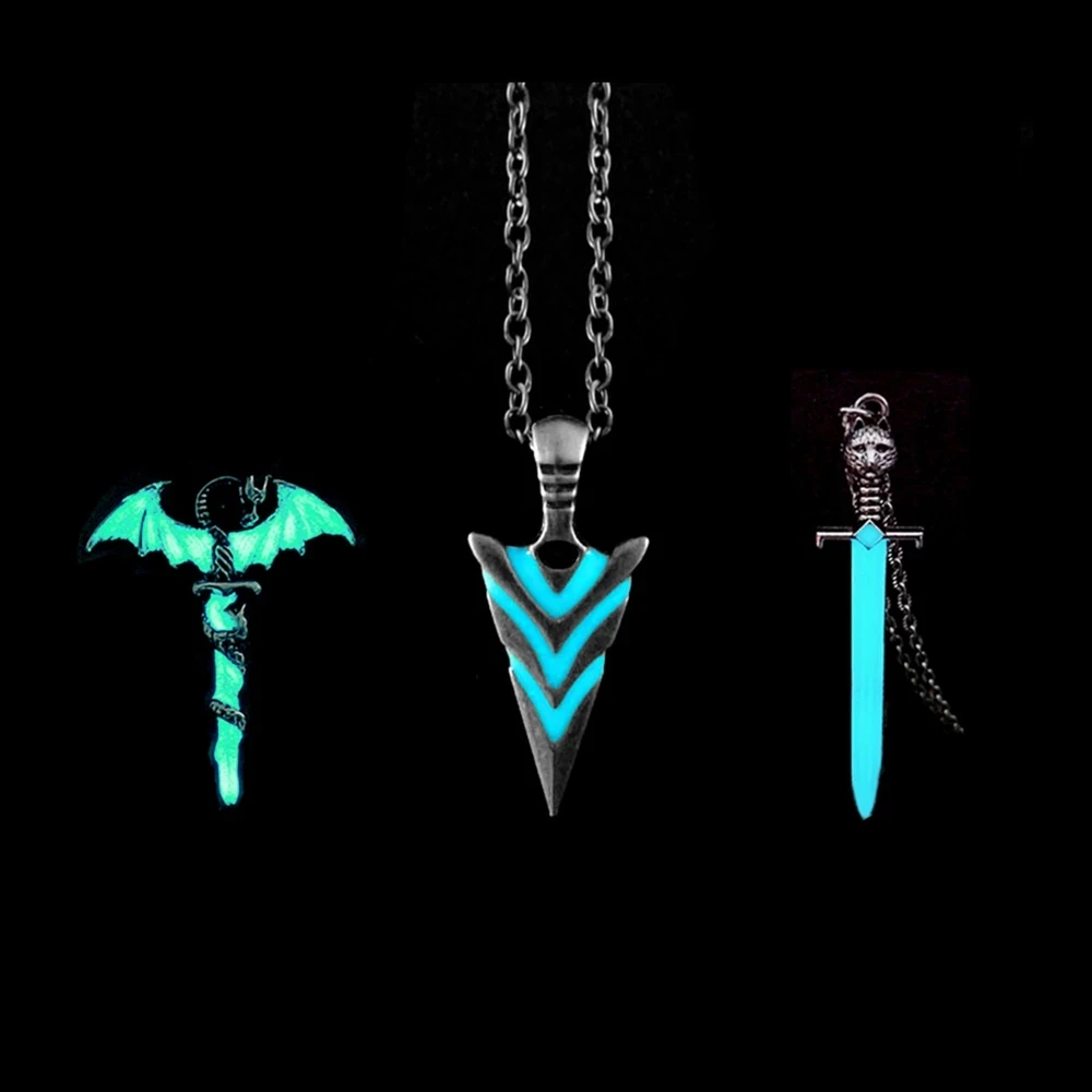 Luminous Glowing Arrow Pendant Necklace Knight Spear Necklace Glow In The Dark Pike Necklace for Women Men Halloween Gift