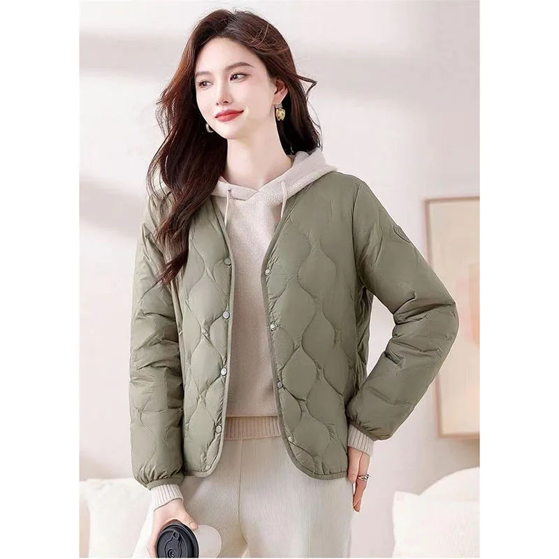 Light Down Cotton-Padded Jacket Women\'s Short Parkas 2024New Autumn Winter Warm Cotton Padded Coat Fashion Overcoat Lady Outcoat