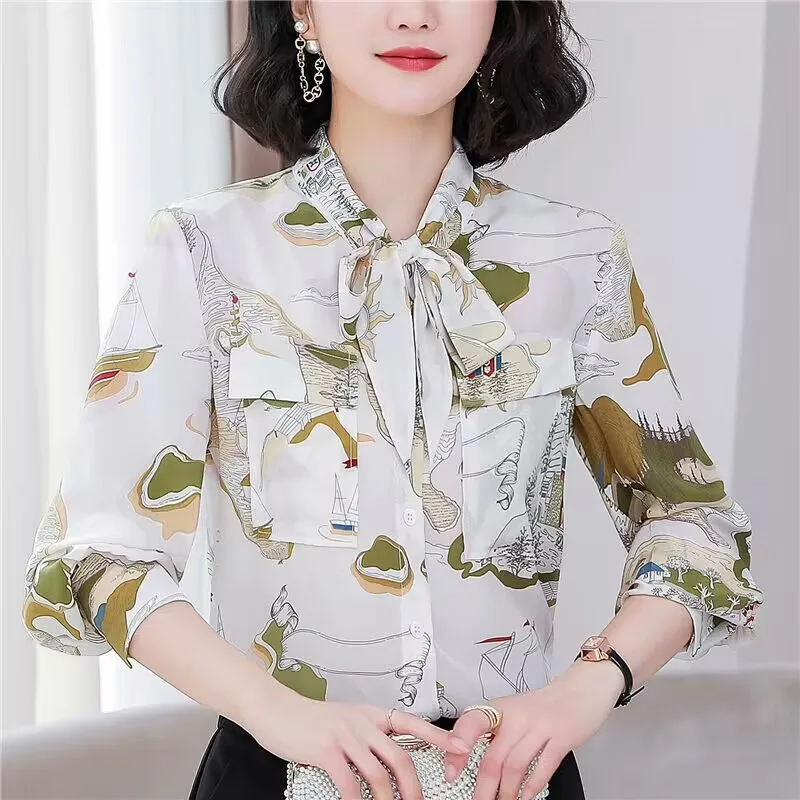 

Printed Shirt WomenNew Spring And Autumn Long Sleeve Loose Mulberry Silk
