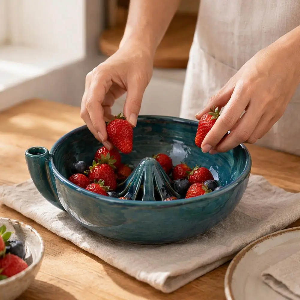 Wash Bowl Multi-use Kitchen Utensil Self Rinsing Ceramic Fruit Bowl with Hollow Drain Holes Vintage Brown Stoneware Berry