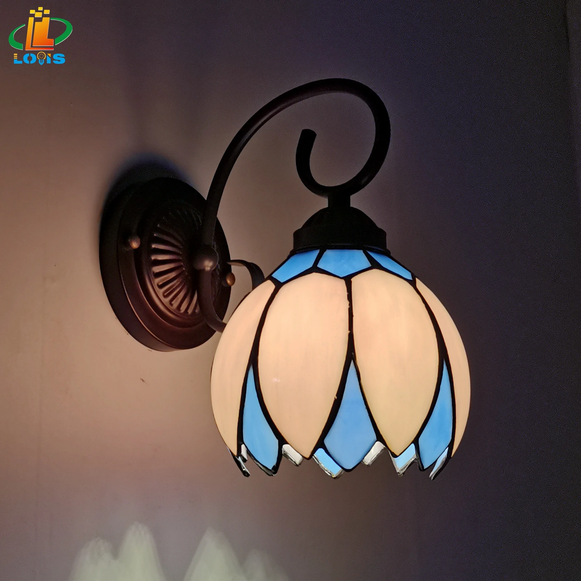 

6 "European Pink Lotus Wall Lamp Tiffany Style Bar Restaurant Mirror Hot Bending Glass Lighting Simple And Fashionable E27 110V
