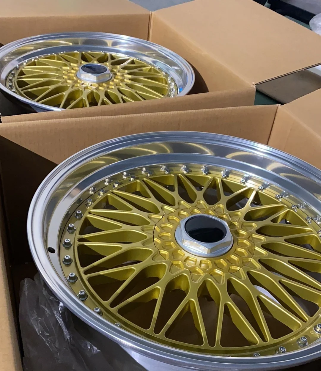 New Viaol Golden Polishing Two-Piece Forged Alloy Wheel 5x120/5x112 ET 20-50 Unique Spoke Design Durable Rim Fit