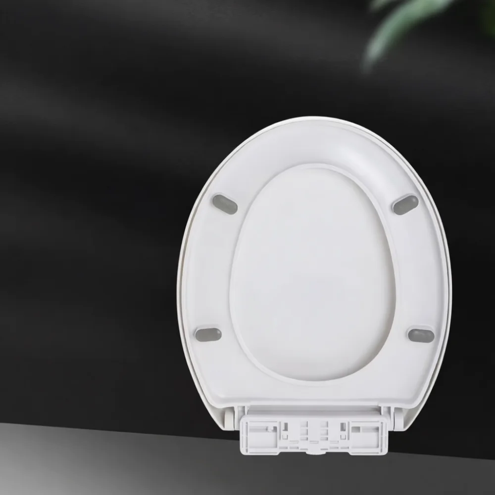 Heavy Duty Toilet Seat Cover Thickened Universal Bathroom Commode Lid Modern Style Durable PP Sanitary Ware Replacement