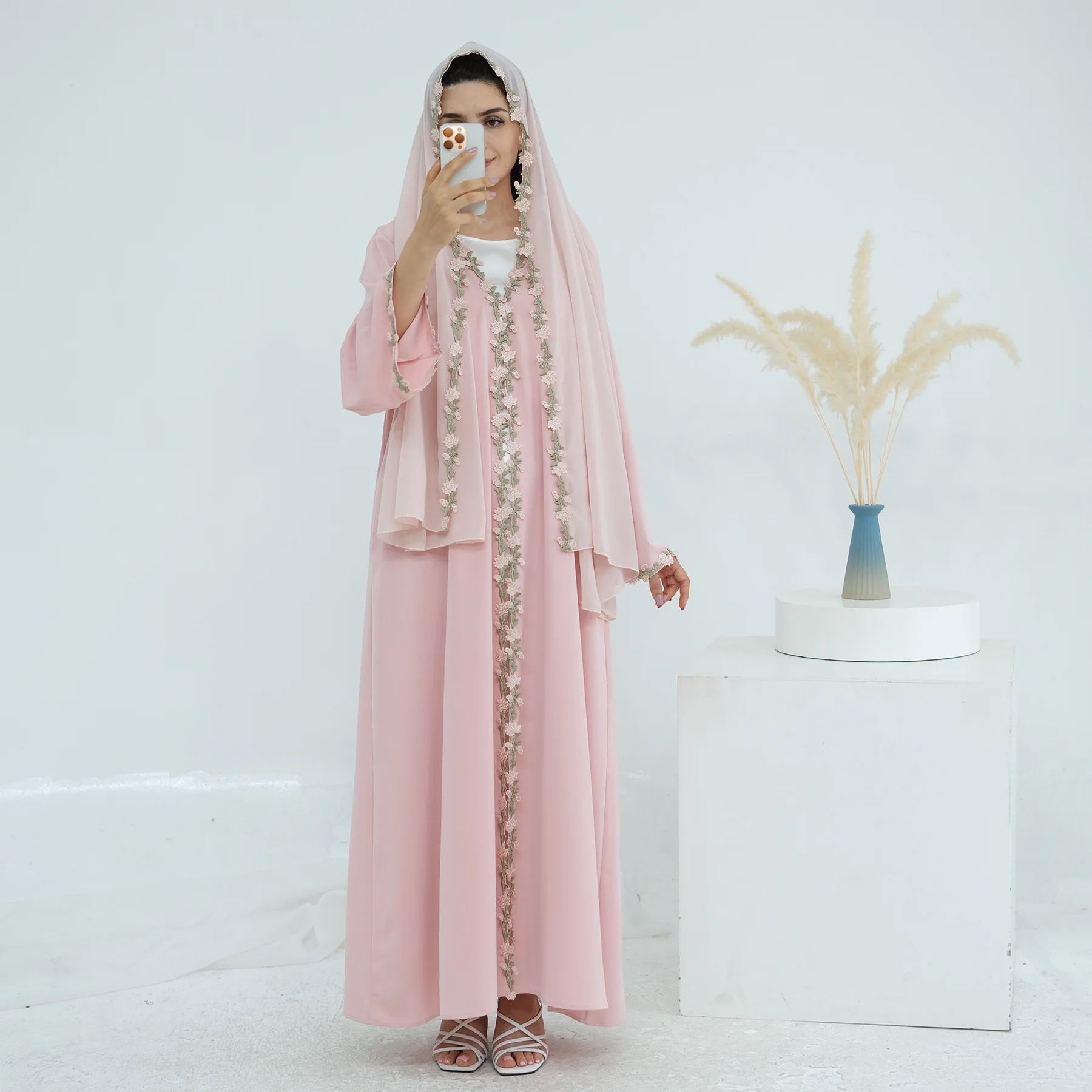 Dubai Bescheiden Abaya Met Sjaal Open Kimono Kaftan Vest Outfit Geborduurde Abaya Hijab Vrouwen Kleding Moslim Jurken Arabische Gewaad