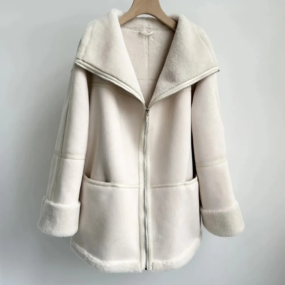 سترة شتوية عصرية فاخرة من الصوف بالكامل وطية صدر كبيرة من صوف الضأن الصناعي معطف دافئ سميك