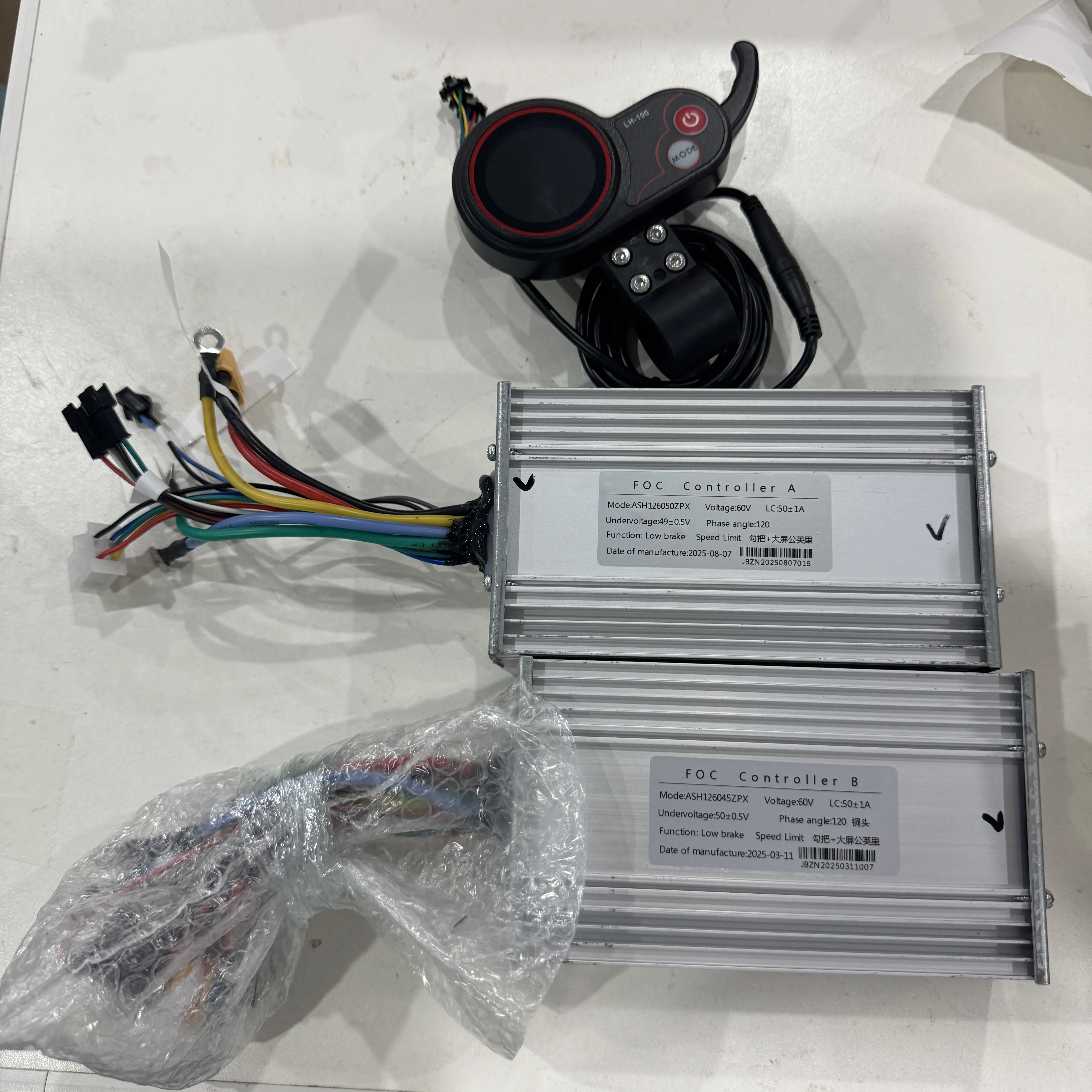 60V 5600W Dual Motor Electric Scooter - Wholesale 60V 45A 50A Electric Scooter