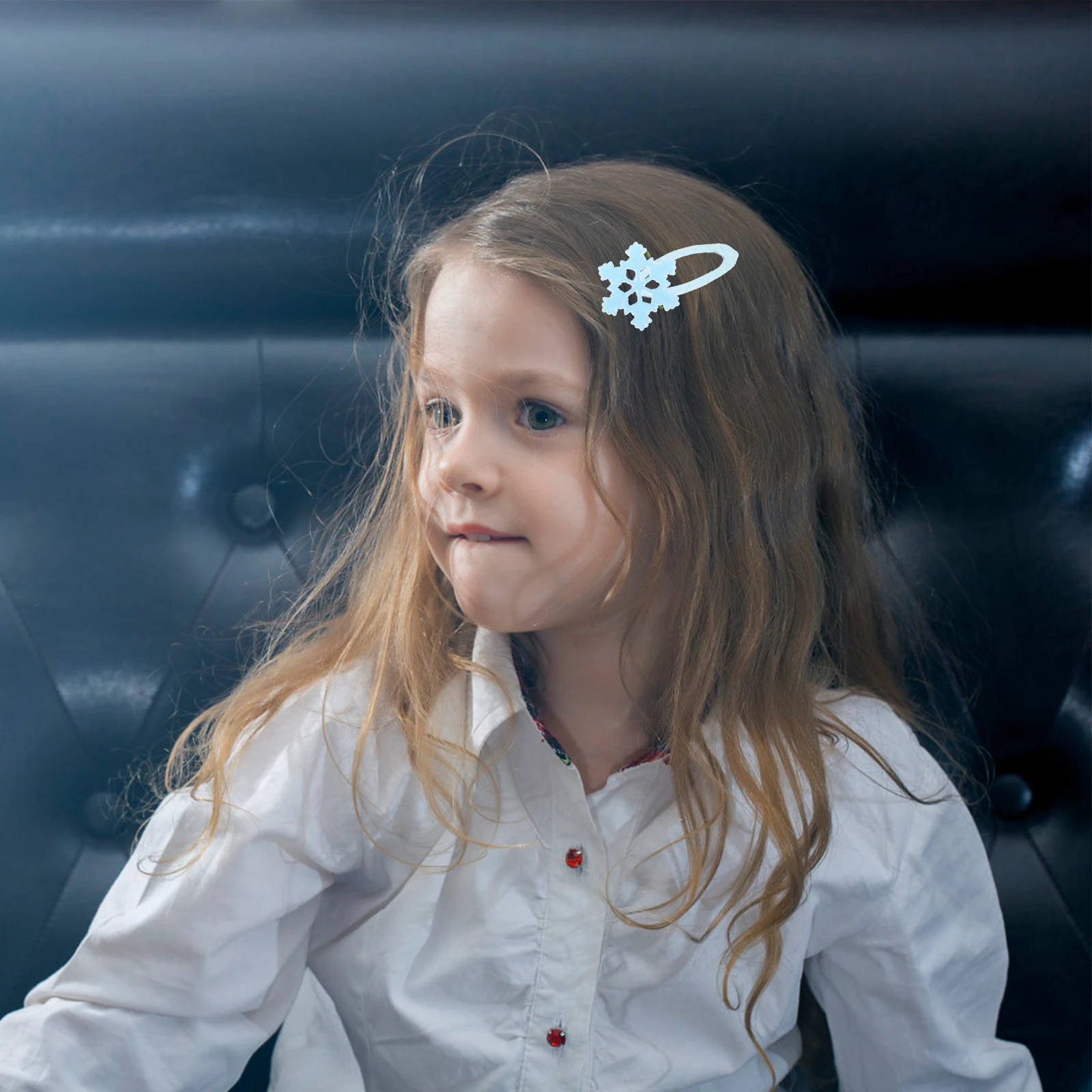 

80Pcs Resin Snowflake Charms Multi-Function DIY Phone Case Decoration Flatback Xmas Craft Supplies Resin Charms