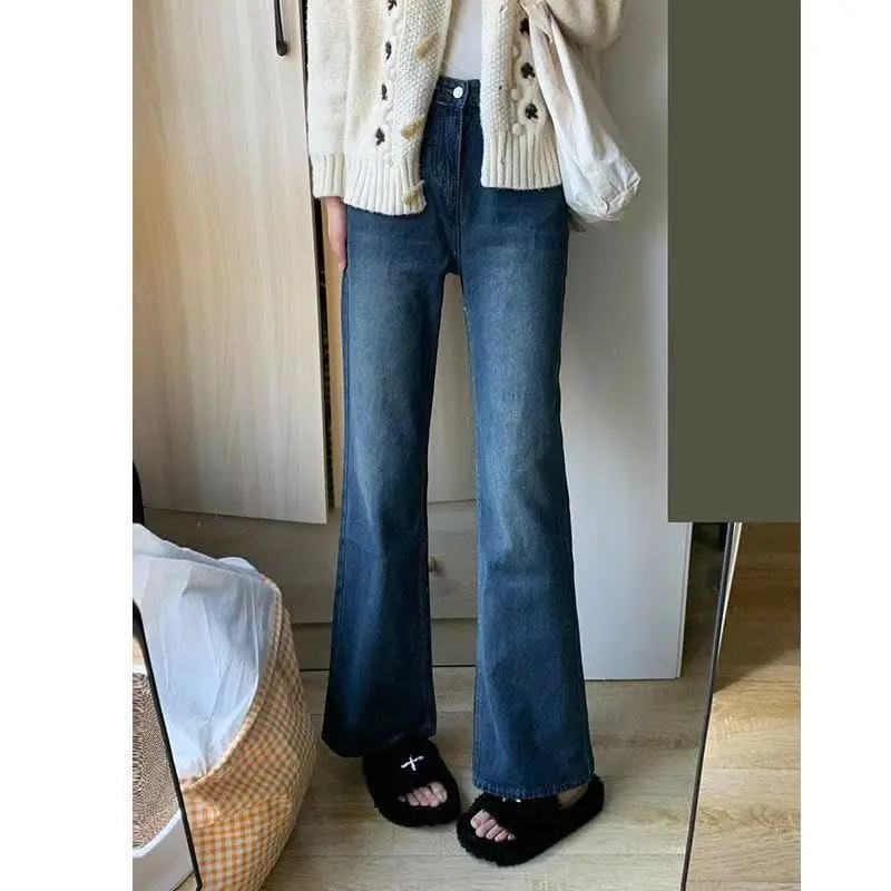 

Джинсы-клеш с высокой талией для женщин больших размеров, весенняя новинка, свободные, стройнящие, модные, повседневные, из хлопка и полиэстера, деним