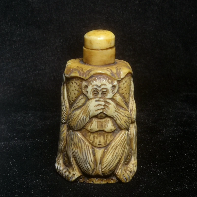 YIZHU CULTUER ART Height 7.3 CM Collection Chinese Old Hand Carved Lovely Monkey animal statue Snuff Bottles desk Decoration