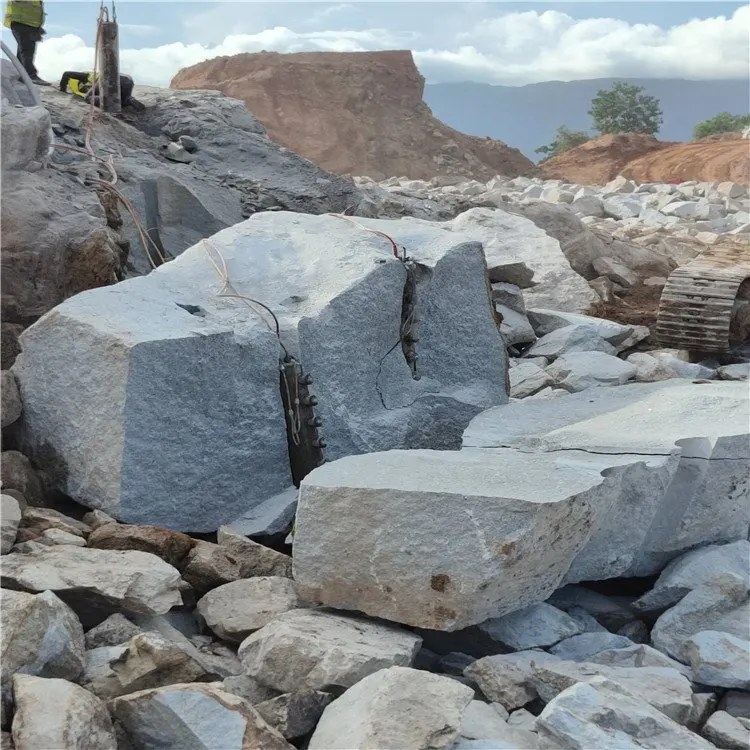 

Высокопроизводительный экскаватор, вспомогательный гидравлический камнелом, каменный разветвитель для гидравлического срезного камня для большого пальца