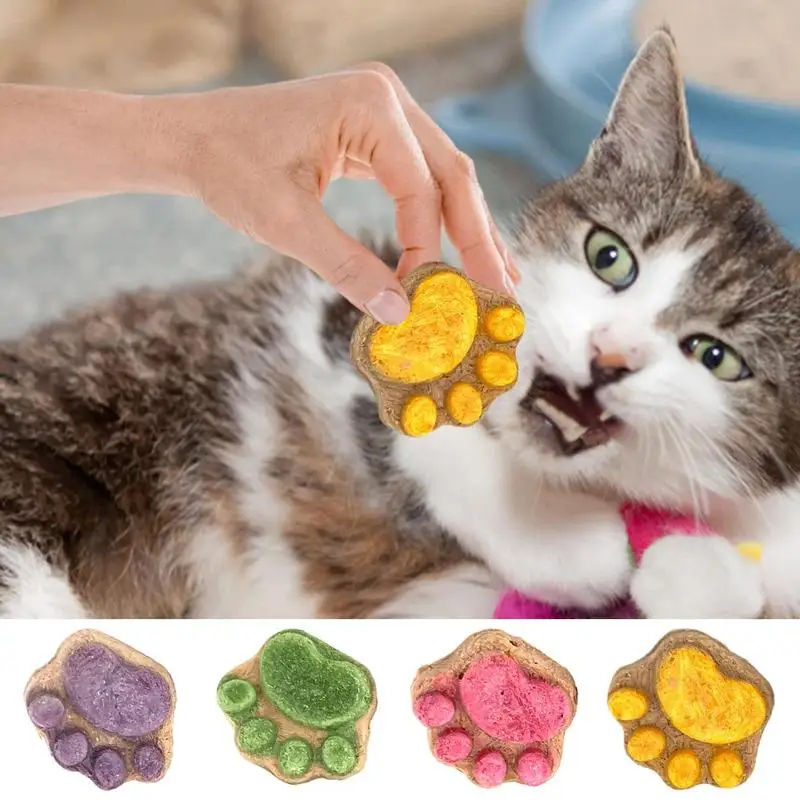 Cat Snacks Treats Freeze Dried Cat Paw Biscuit Natural Healthy Kitten Treats Pet Delicious Chewy Dry Food Indoor Pet Supplies