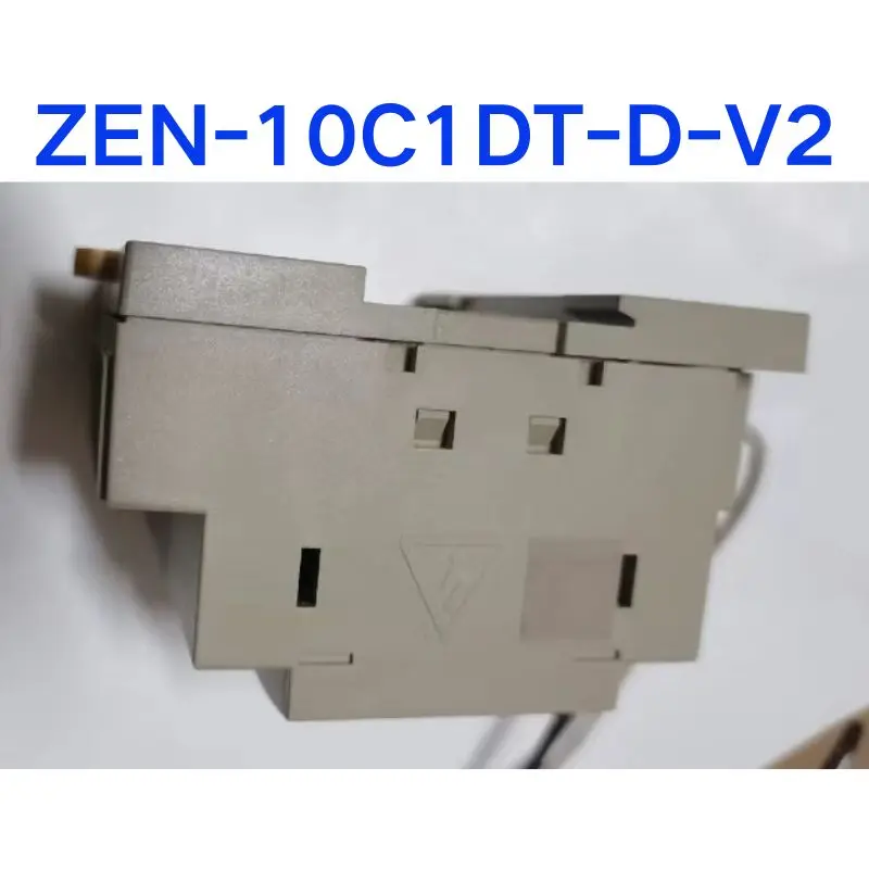 

Used ZEN-10C1DT-D-V2 programming relay tested OK function intact
