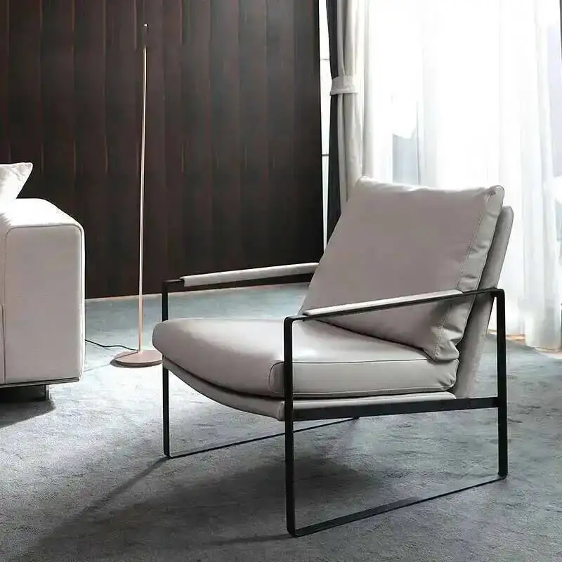 

Luxury Leather Chairs Living Room Bedroom Designer Single Sofa Metal Hand Rest Italian Armchair Indoor Chaise Modern Furniture