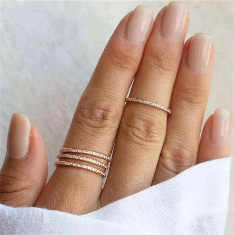 2022 Minimalist Personality 18K Gold Plated Very Finely Set With 40 Crystal Rings Female Exquisite Titanium Steel Bridal Ring