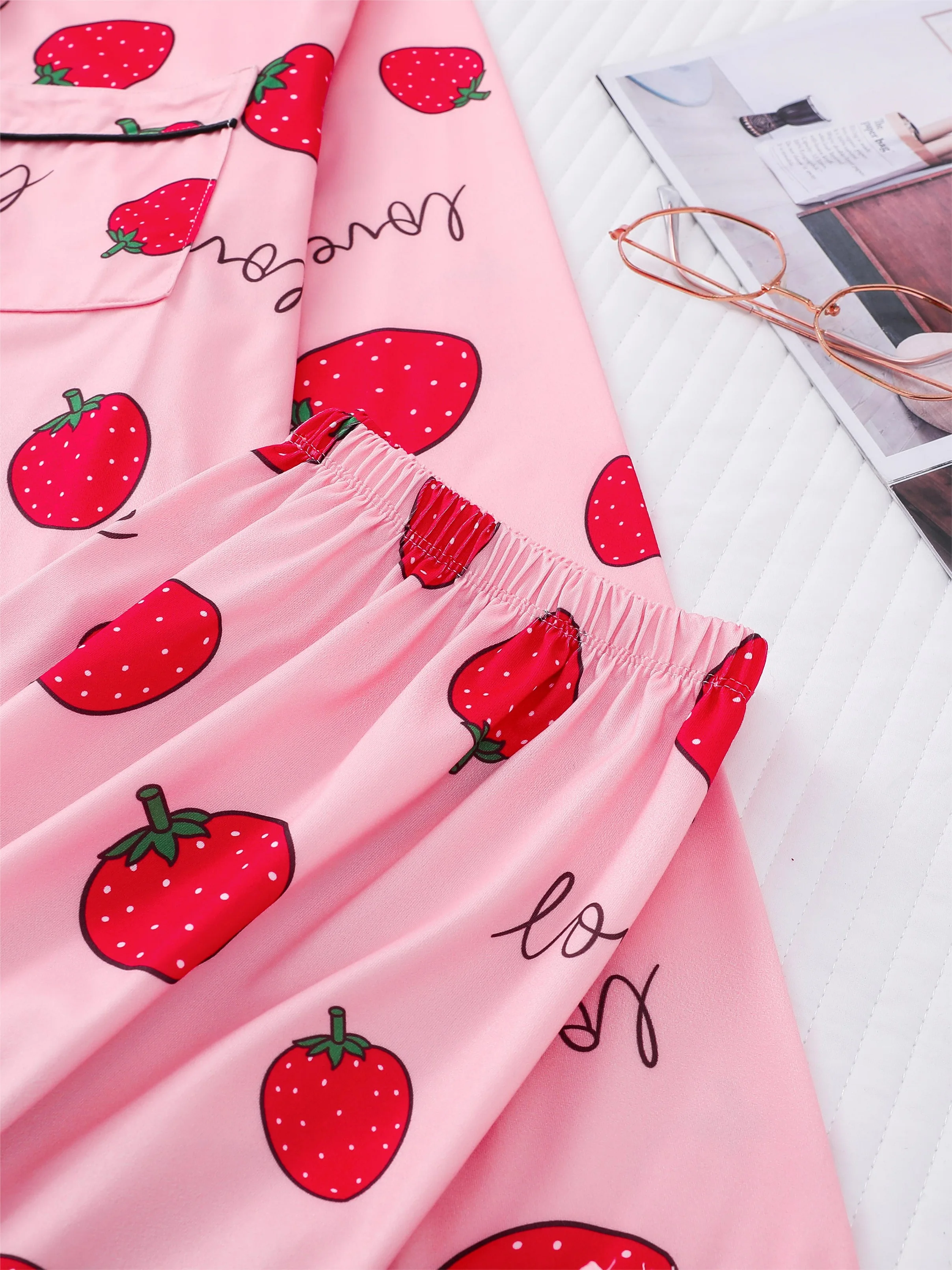 Strawberry heart print pajama set button-down cardigan lapel top loose trousers women\'s loungewear