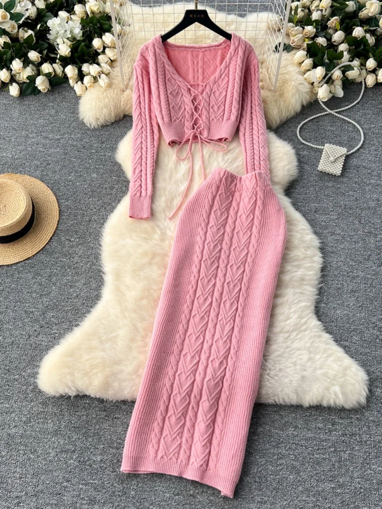 

Women elegant casual street style knitt two-piece set autumn hollow open navel knitt top high waist Fried Dough skirt for women