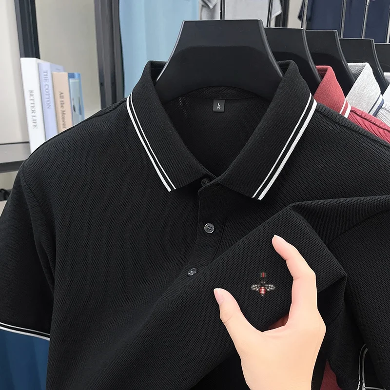100% Baumwolle, modisches Poloshirt mit Bienenmuster, Business- und Freizeitoberteil, bequemes Revers-T-Shirt, Sommer 2026, neuestes Herren-Kurzarmhemd