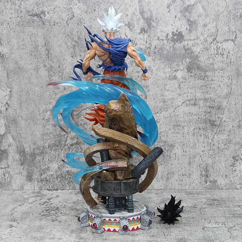 Dragon Ball Yunqi Series Free and Ultimate Wukong Super Divine Form Anime Modelos de mano Adornos Estatuas Regalos de cumpleaños cool