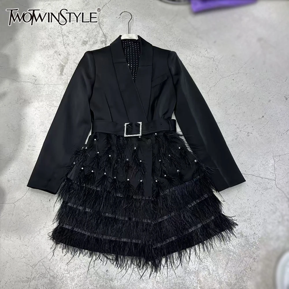 TWOTWINSTYLE Gaun Lipat Pelangsing Solid untuk Wanita Gaun Temperamen Pinggang Tinggi Lengan Panjang Leher V Fashion Wanita Baru KDR516133