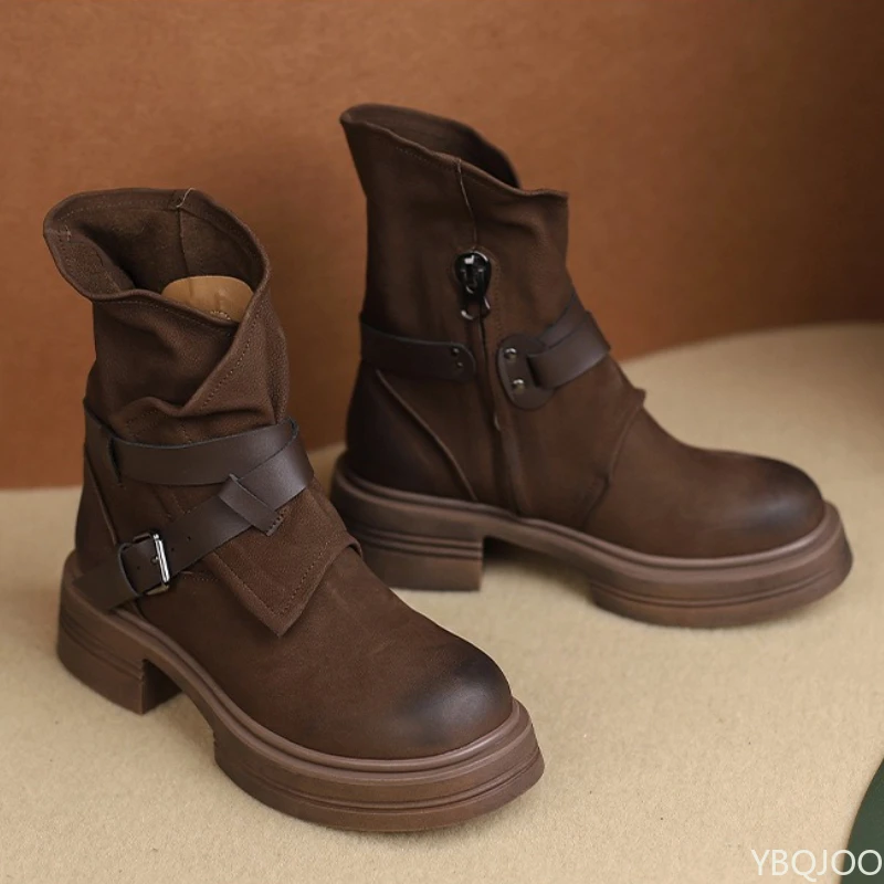 أحذية ذات نعل سميك للنساء في الخريف والشتاء، أحذية قصيرة بنية كلاسيكية، أحذية نسائية عصرية بسيطة ومريحة ومتعددة الاستخدامات