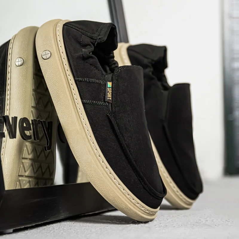 

Mens Board Shoes New Snug Lightweight Wear-resistant Outsole Fashion Daily Travel Casual Walking Shoes for Man