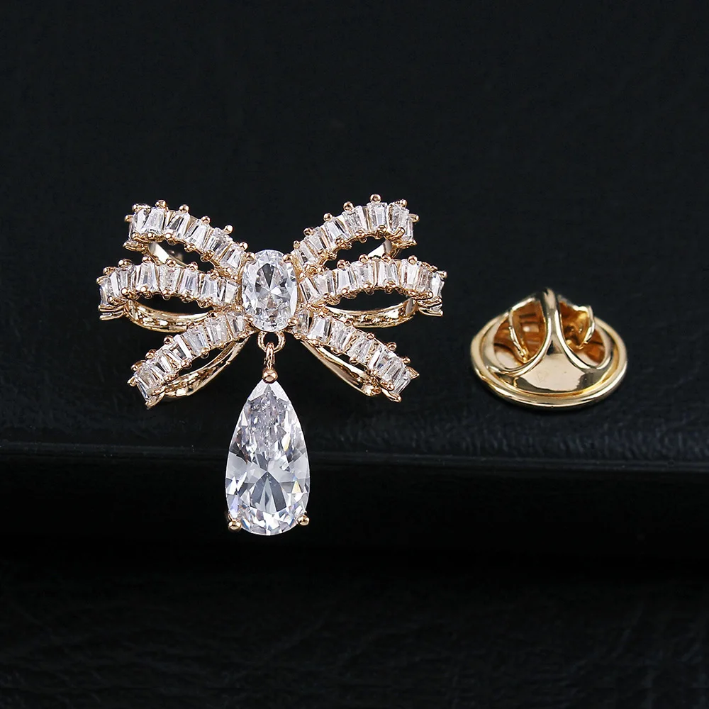 CINDY XIANG New Arrival Cubic Zirconia Bowknot Brooches For Women Summer Fashion T-shirt Pin Copper Jewelry High Quality