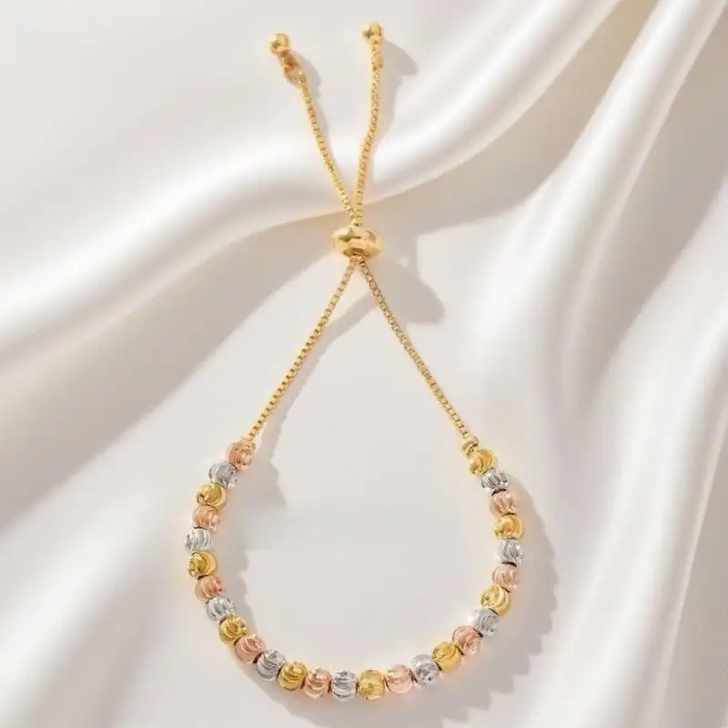 Verstellbares Perlenarmband, vergoldet, anlaufgeschützt, für Damen, für den täglichen Gebrauch und als Geschenk. – Detail 2