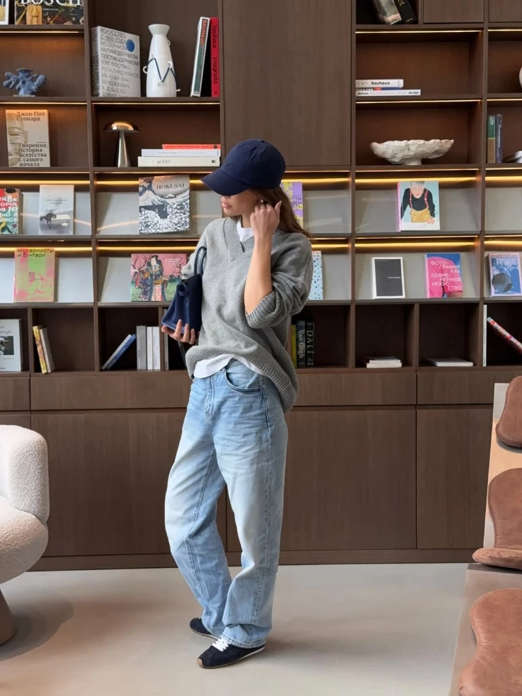 女性のカジュアルグレーニットプルオーバールーズスクエアネックフルスリーブソリッドカラーセーター女性ファッション通勤秋ストリートウェア