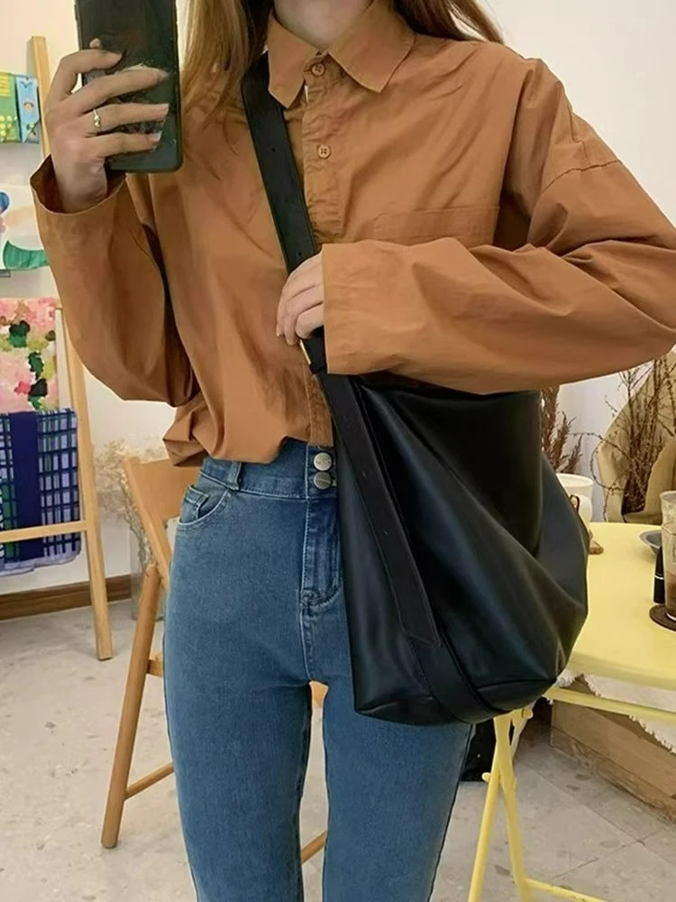 

2025 New Fashionable Autumn Vintage Solid Color Large Capacity Tote Bag Commuter Versatile Single Shoulder Crossbody Bags