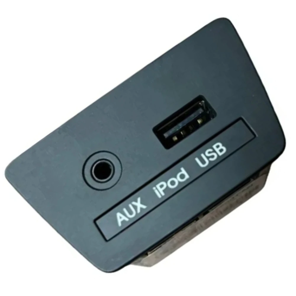 OEM 961202Z300 96120-2Z300 for Hyundai Tucson Ix35 2011-2015 Aux IPod USB Port Interface Jack Plug Plastic Automobile Part