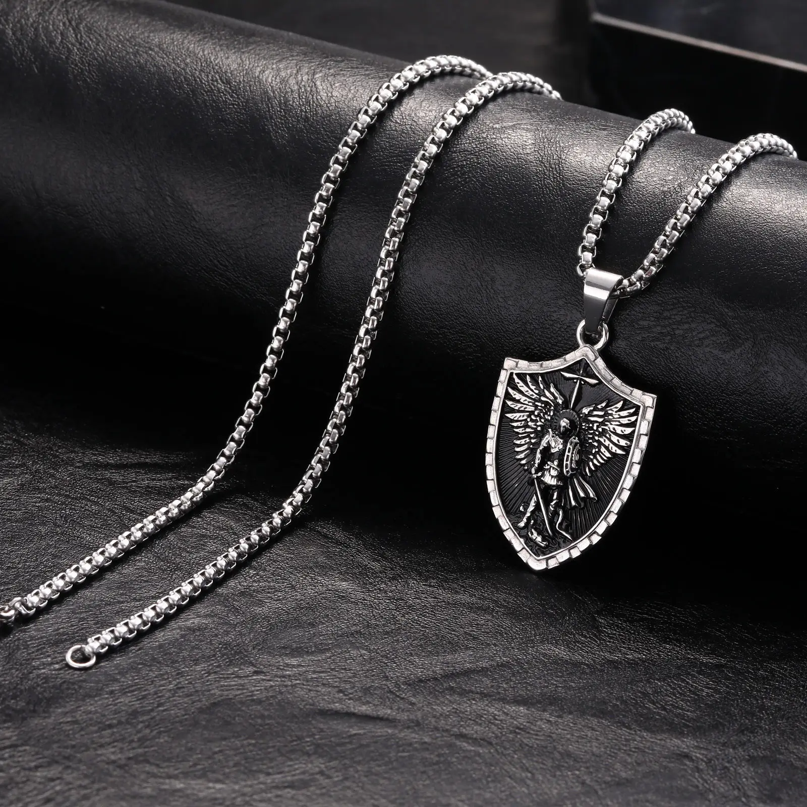 Vnox Archangel Saint Michael Shield Pendant Necklace Stainless Steel Vintage Protection Amulet Chain Jewelry Gifts for Men Women