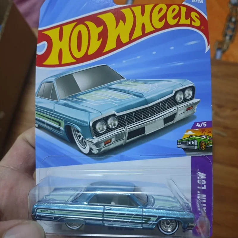 

Оригинальная модель автомобиля Hot Wheels Super Treasure Hunt 2026 D '62 Corvette Gasser Real Rider, игрушка для мальчиков, подарок