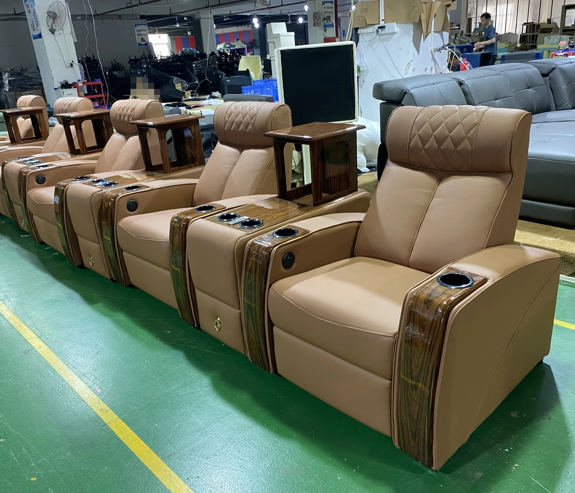 Poltrone Reclinabili per Home  - Home Cinema Chairs recensione e prezzo
